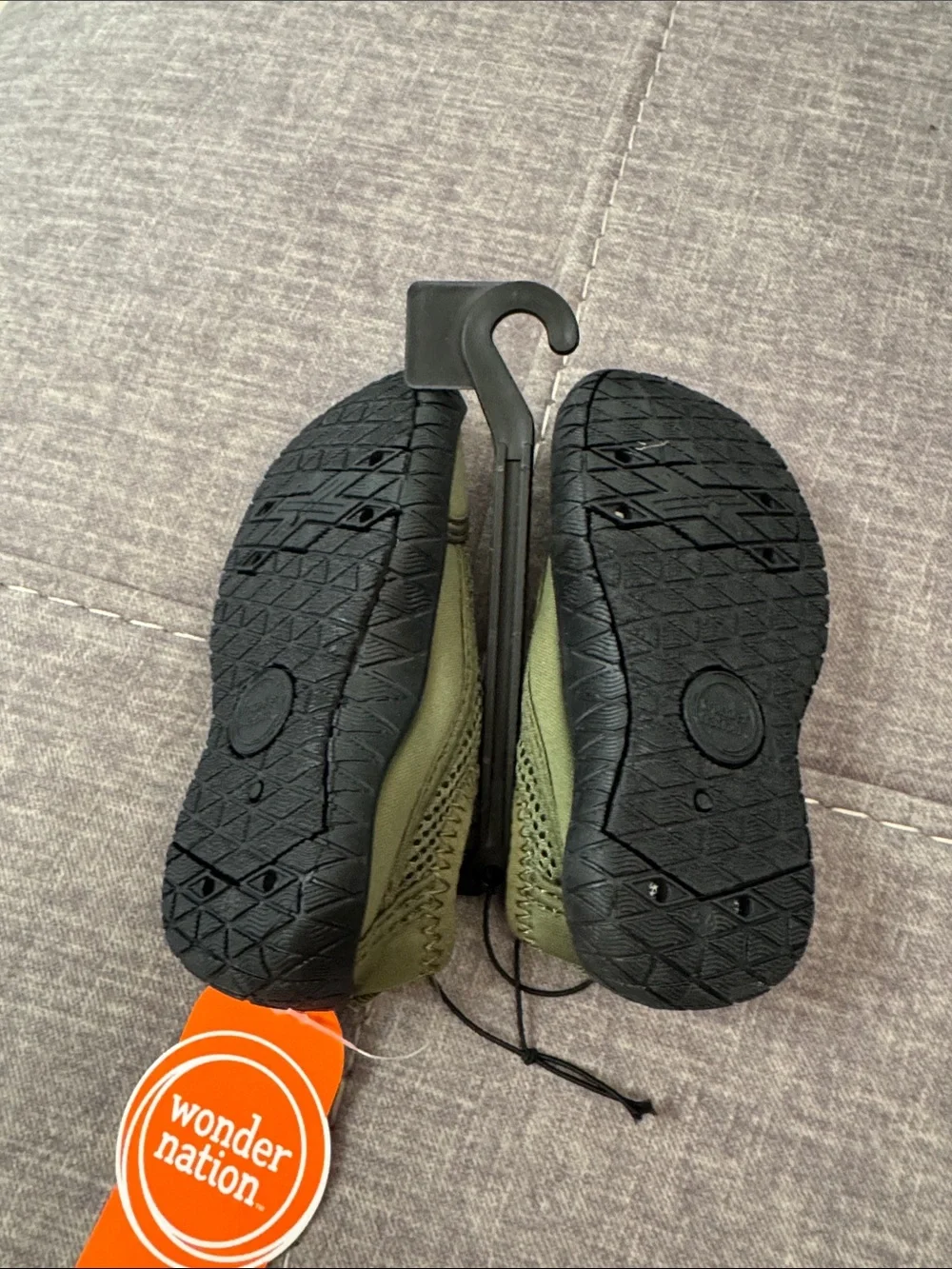wonder nation Kids' Black & Yellow and Olive‎ Green Water Shoes - 5/6 (2 Pairs)